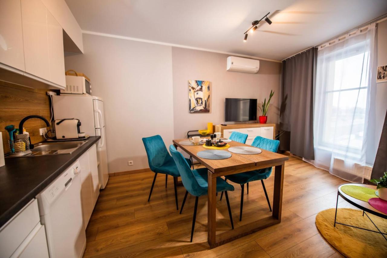 Apartament Miodowa 42 Z Miejscem Parkingowym Krasków Exterior foto